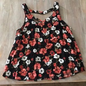 Cute flowery tank top